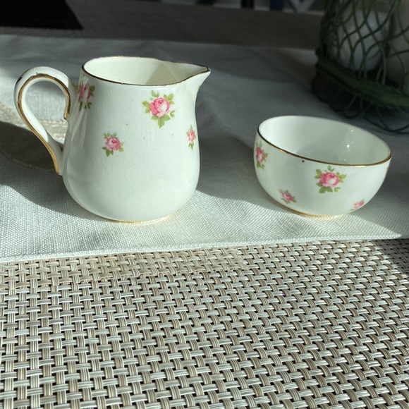 Staffordshire Other - Vintage Crown Staffordshire Pink Roses Open Sugar & Creamer